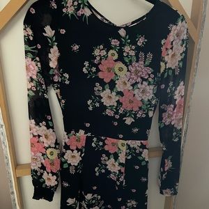 H&M Divided Floral Chiffon Long Sleeve Dress Ruffle Navy Pink Open Back NWT Sz 4